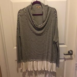 Versatile cowl neck long top with ruffle bottom! L